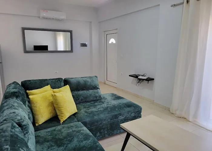 Grey Seaview * Saranda